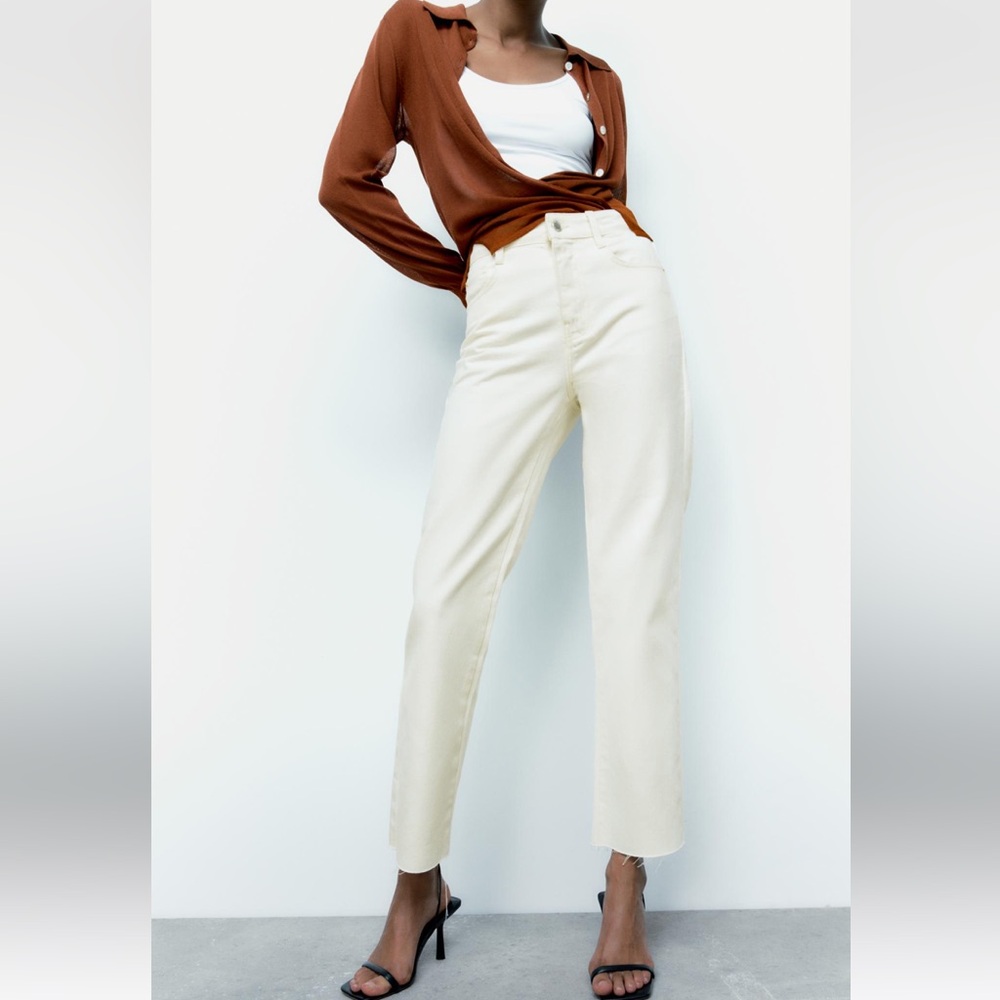 Zara Cream Straight-Leg High-Rise Jeans, size 36/4